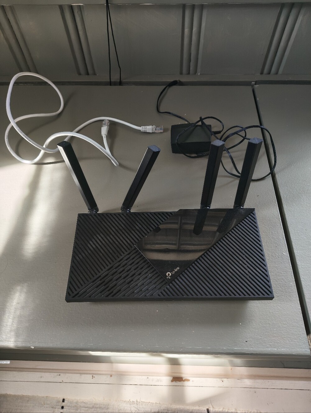 Linksys AX55 WiFi 6 Router - Picture 2 of 5